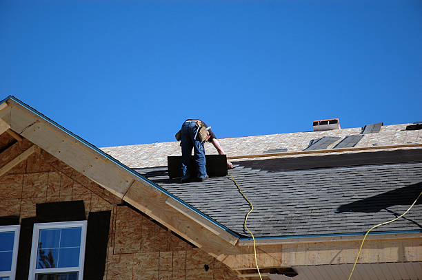 Roof Gutter Cleaning in Oxoboxo River, CT